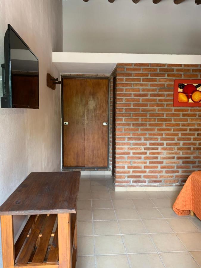 Cabanas Bosques Del Centro Mina Clavero Exterior foto